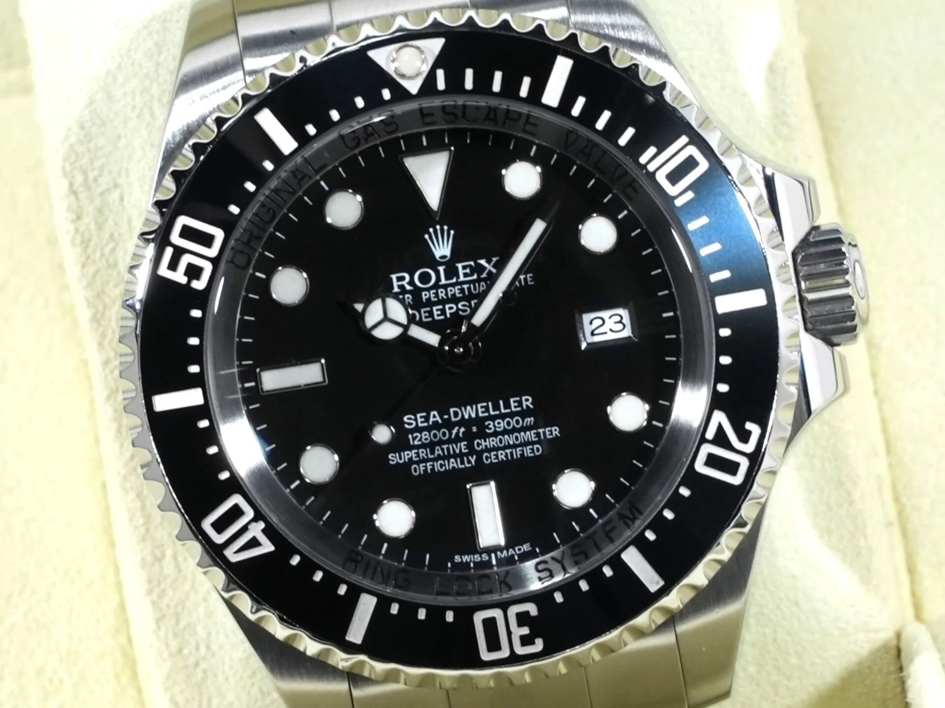 ロレックス シードゥエラー ディープシー Ref.116660 ステンレススチール ブラック文字盤 - Image 3