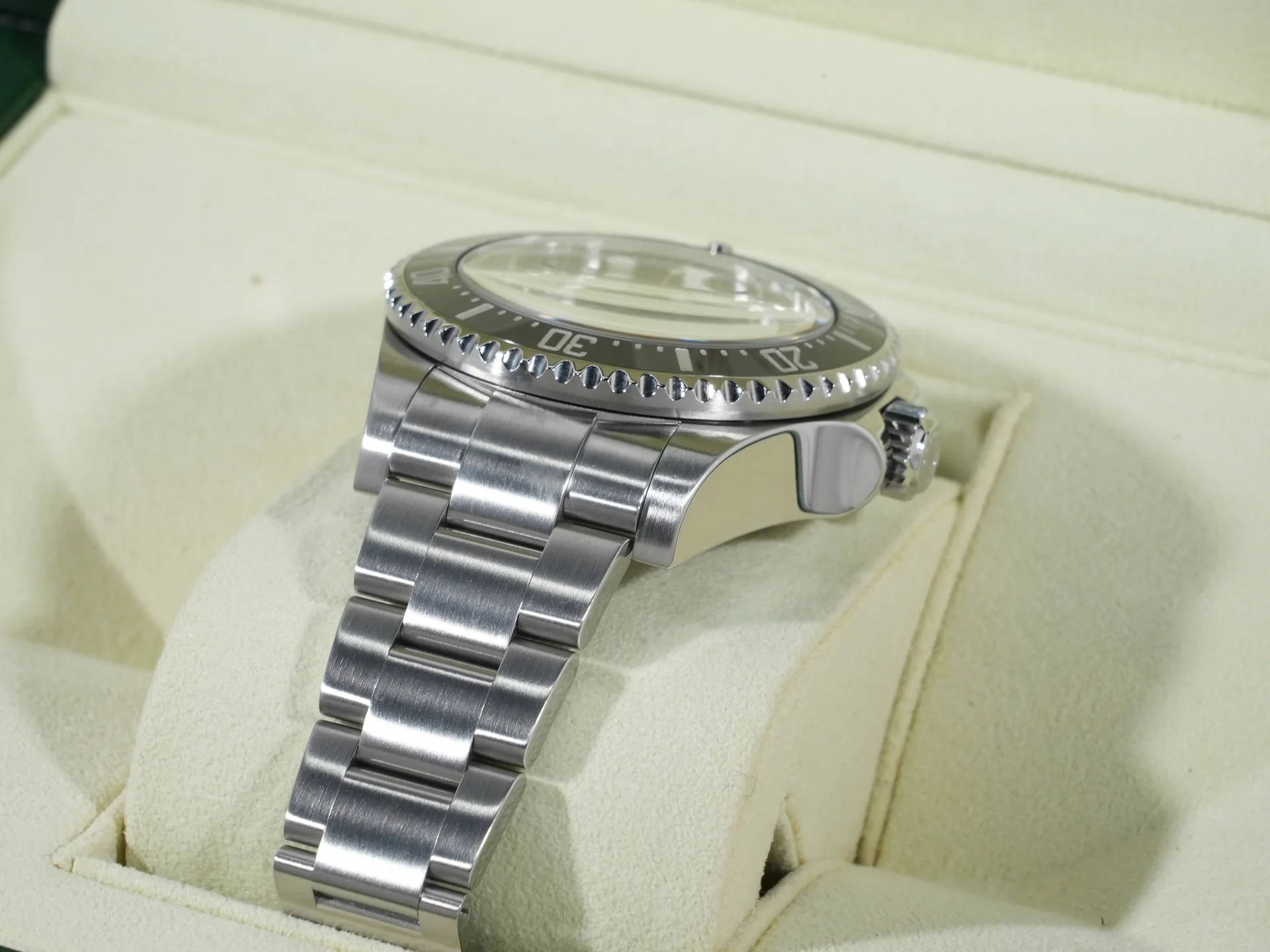 ロレックス シードゥエラー ディープシー Ref.116660 ステンレススチール ブラック文字盤 - Image 6