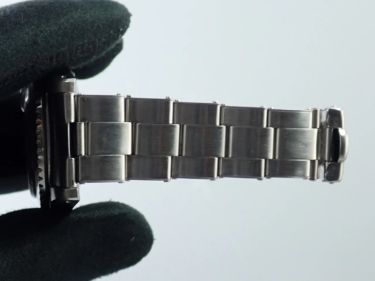 ロレックス GMTマスター Ref.1675 ステンレススチール ブラック文字盤 オイスターブレスレット - Image 9
