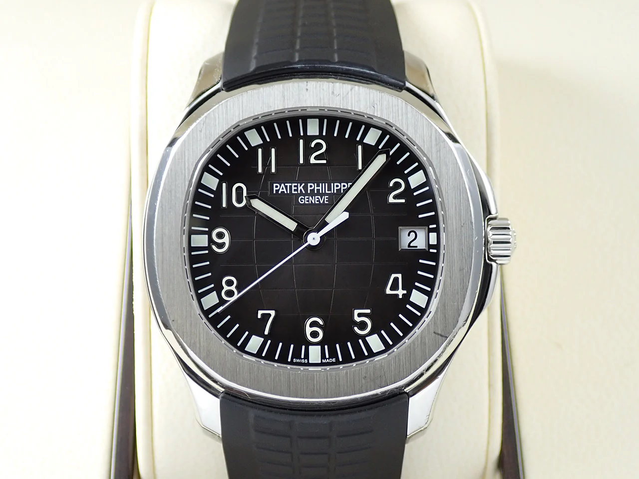 パテックフィリップ アクアノート Ref.5167A-001 ステンレススチール ブラック文字盤 - Image 2