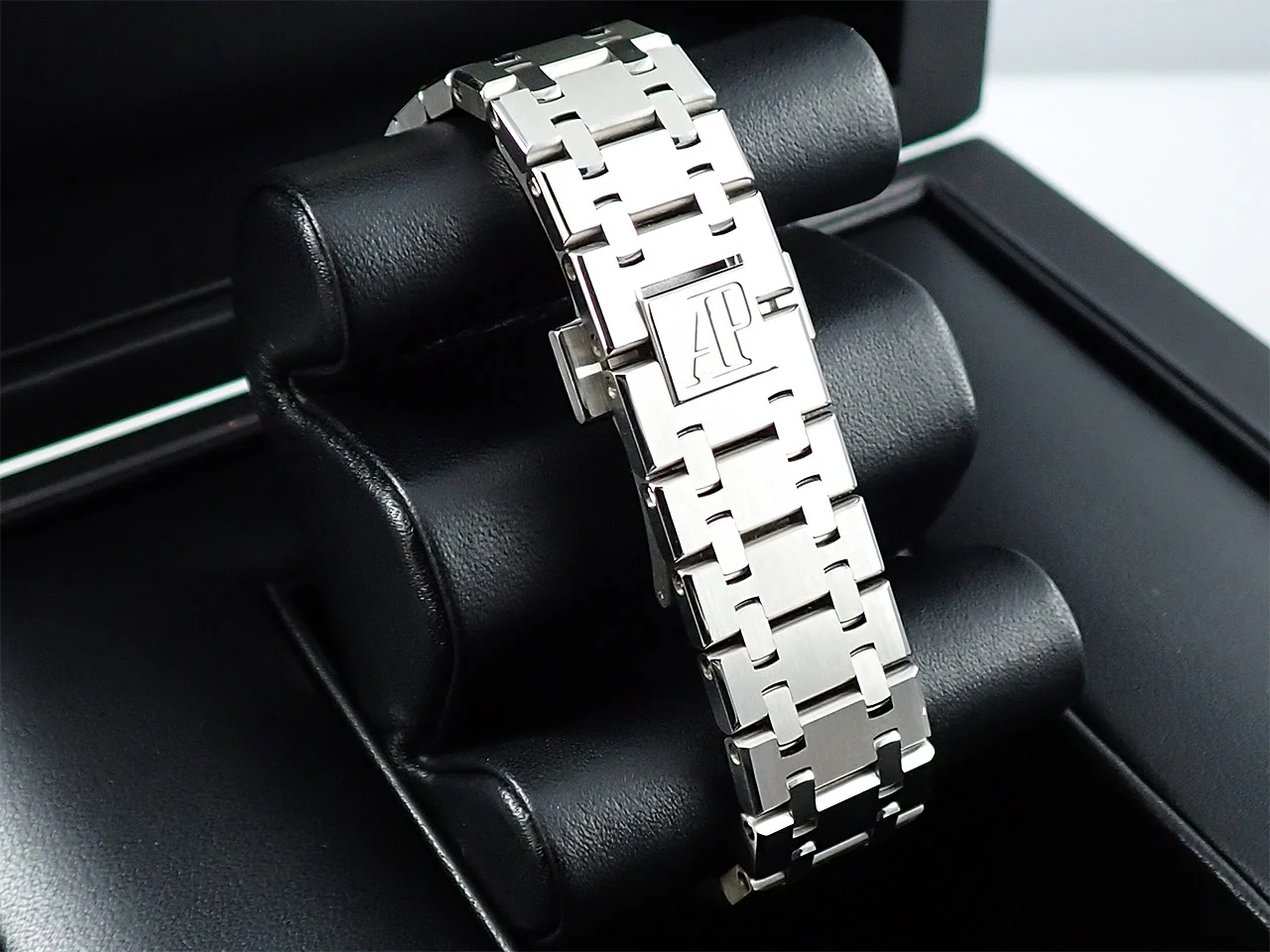 オーデマピゲ ロイヤルオーク Ref.15450ST.OO.1256ST.03 ステンレススチール ブルー文字盤 - Image 8