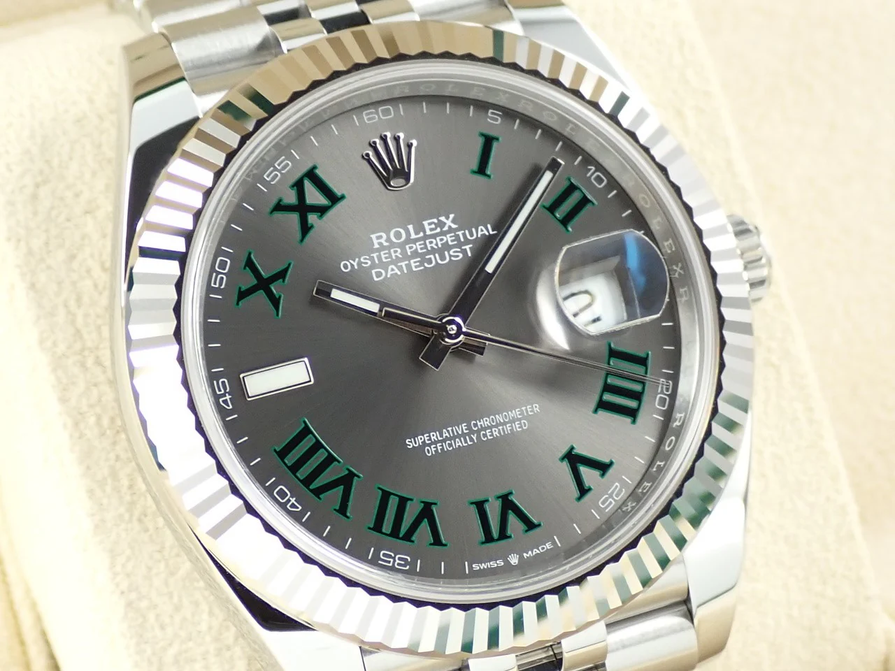 ロレックス デイトジャスト41 Ref.126334 ステンレススチール/ホワイトゴールド スレートローマン文字盤 ジュビリーブレスレット 未使用 V9885395 - Image 3