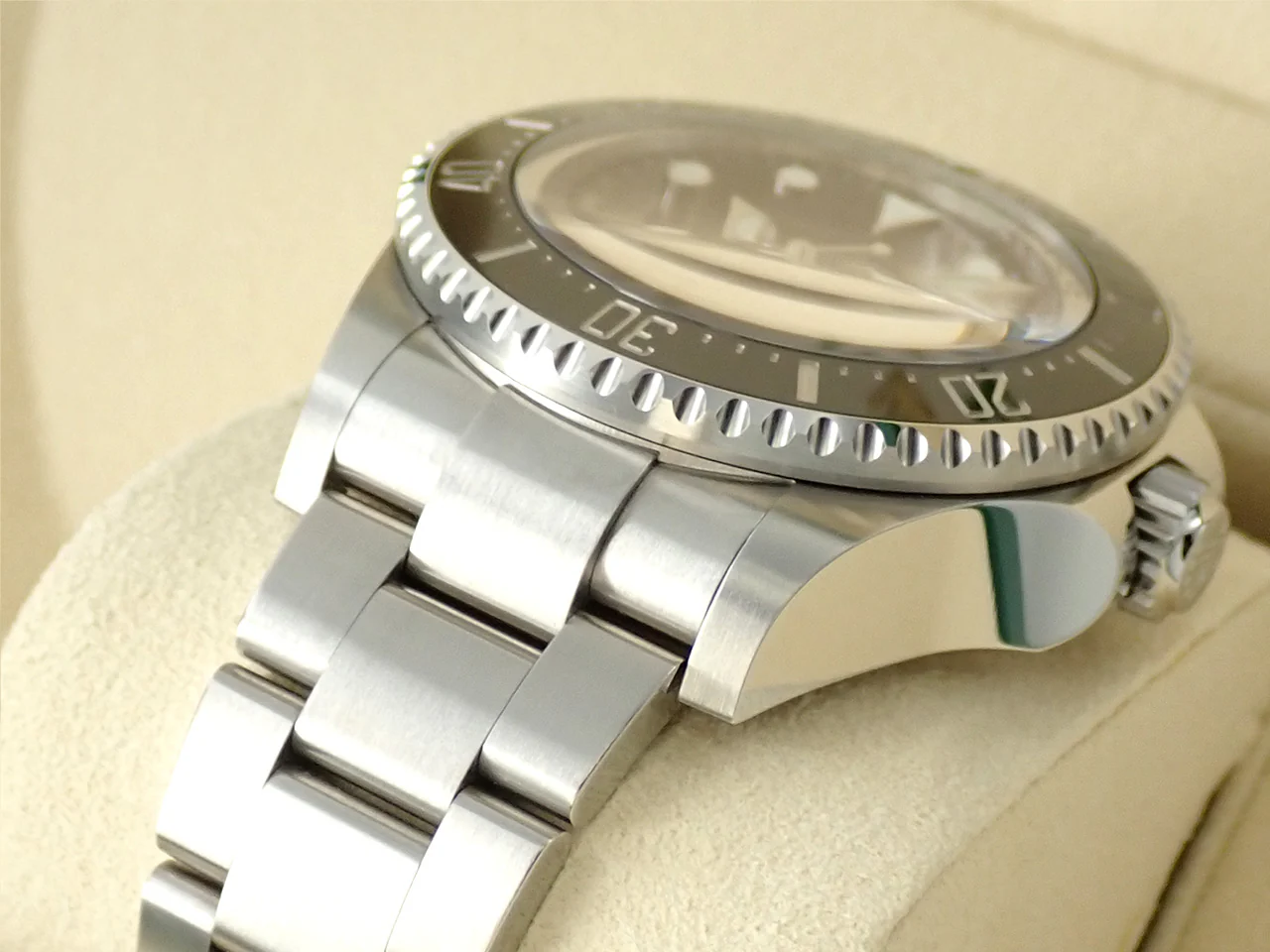 ロレックス シードゥエラー ディープシー Ref.126660 ステンレススチール ブラック文字盤 - Image 6