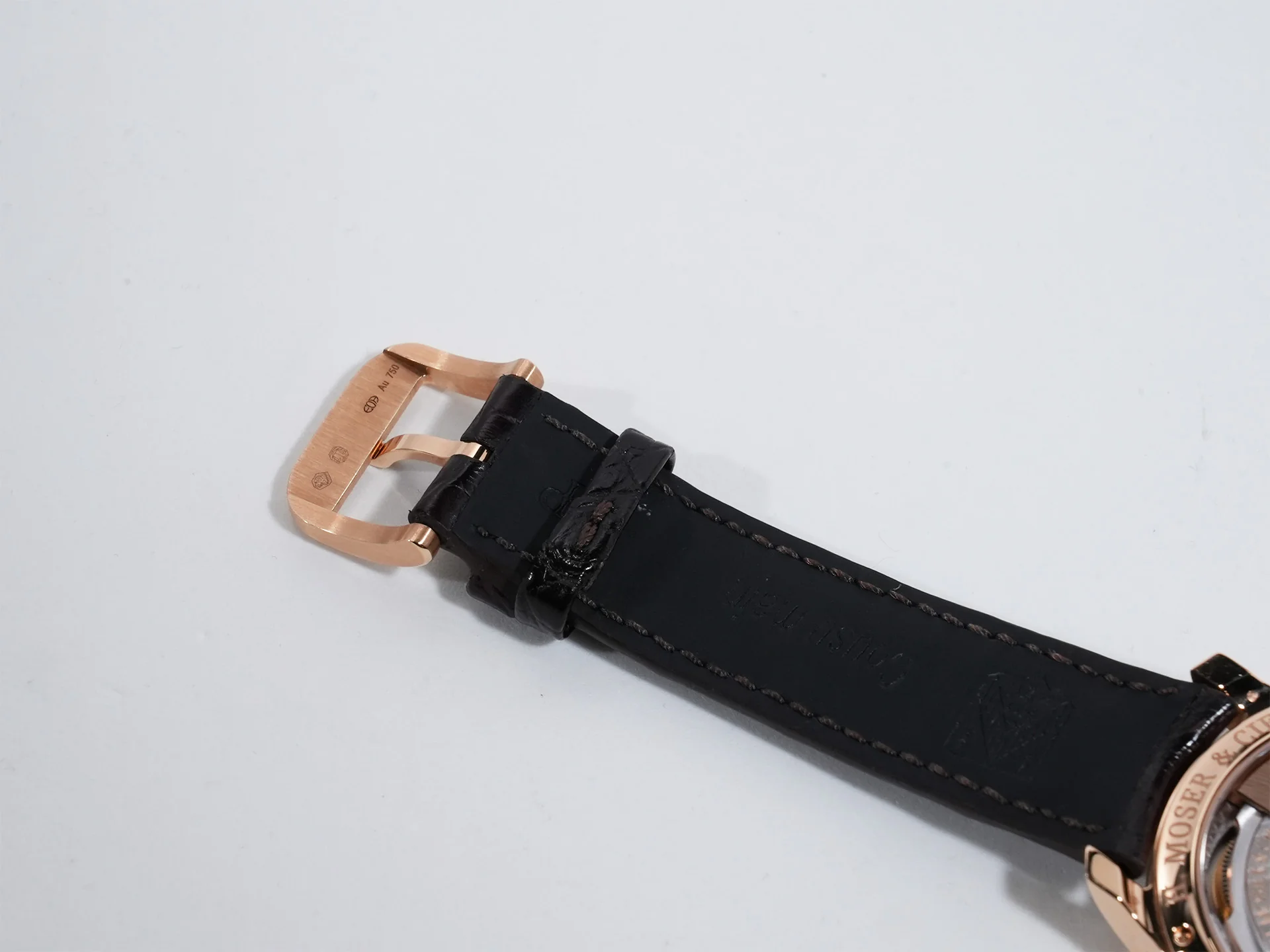 H.モーザー エンデバー センターセコンド オートマティック コンセプト Ref.1200-0409 18K RED GOLD ファンキーブルー文字盤 中古 vwrz9xa2 - Image 9