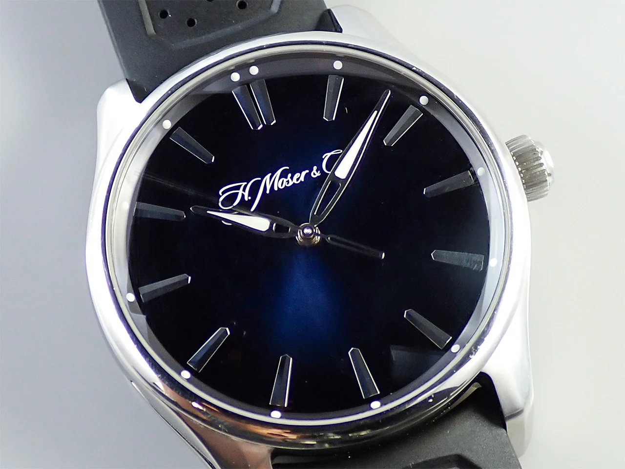 H.モーザー パイオニアセンターセコンド Ref.3200-1200 ミッドナイトブルーフュメ文字盤 中古 W7712377 - Image 3