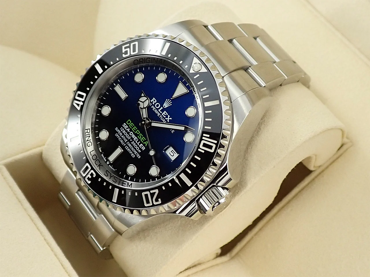 ロレックス シードゥエラー ディープシー Ref.126660 ステンレススチール D-BLUE文字盤 - Image 4