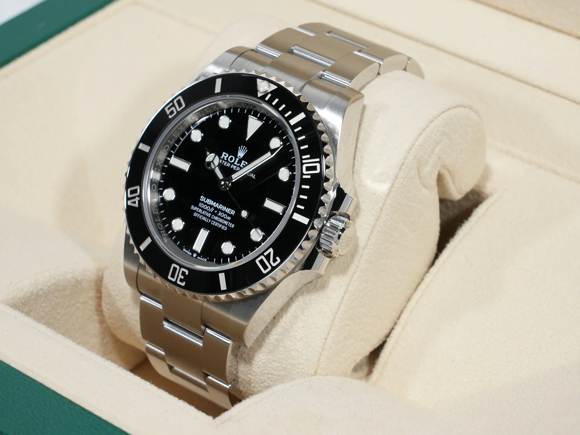 ロレックス サブマリーナー ノンデイト Ref.124060 ステンレススチール ブラック文字盤 中古 wpxd8nah - Image 4