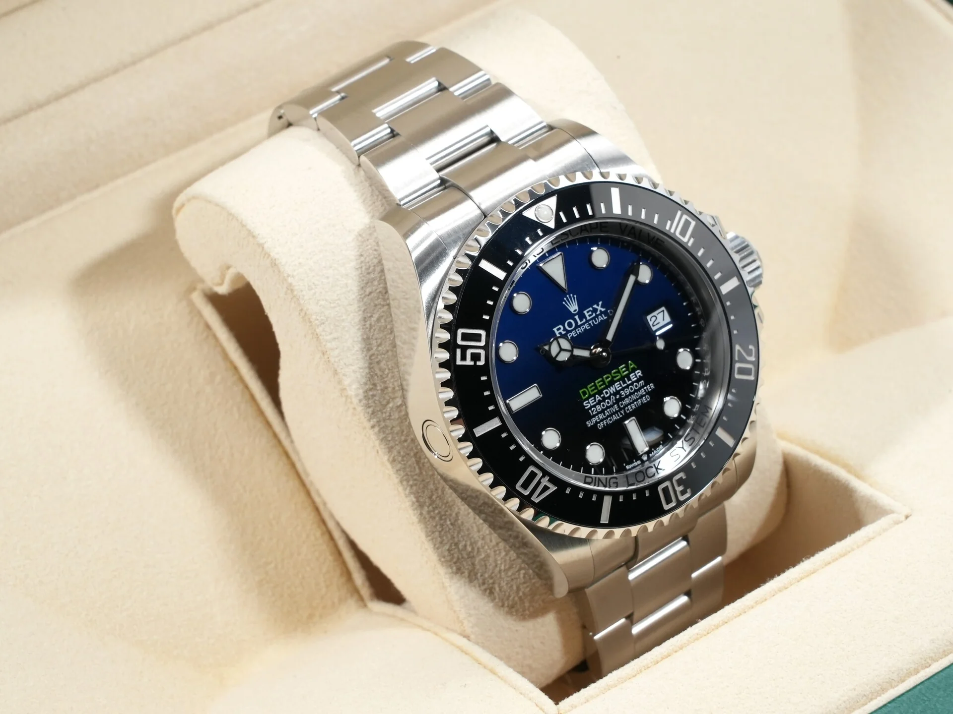 ロレックス シードゥエラー ディープシー Ref.126660 ステンレススチール D-BLUE文字盤 - Image 5