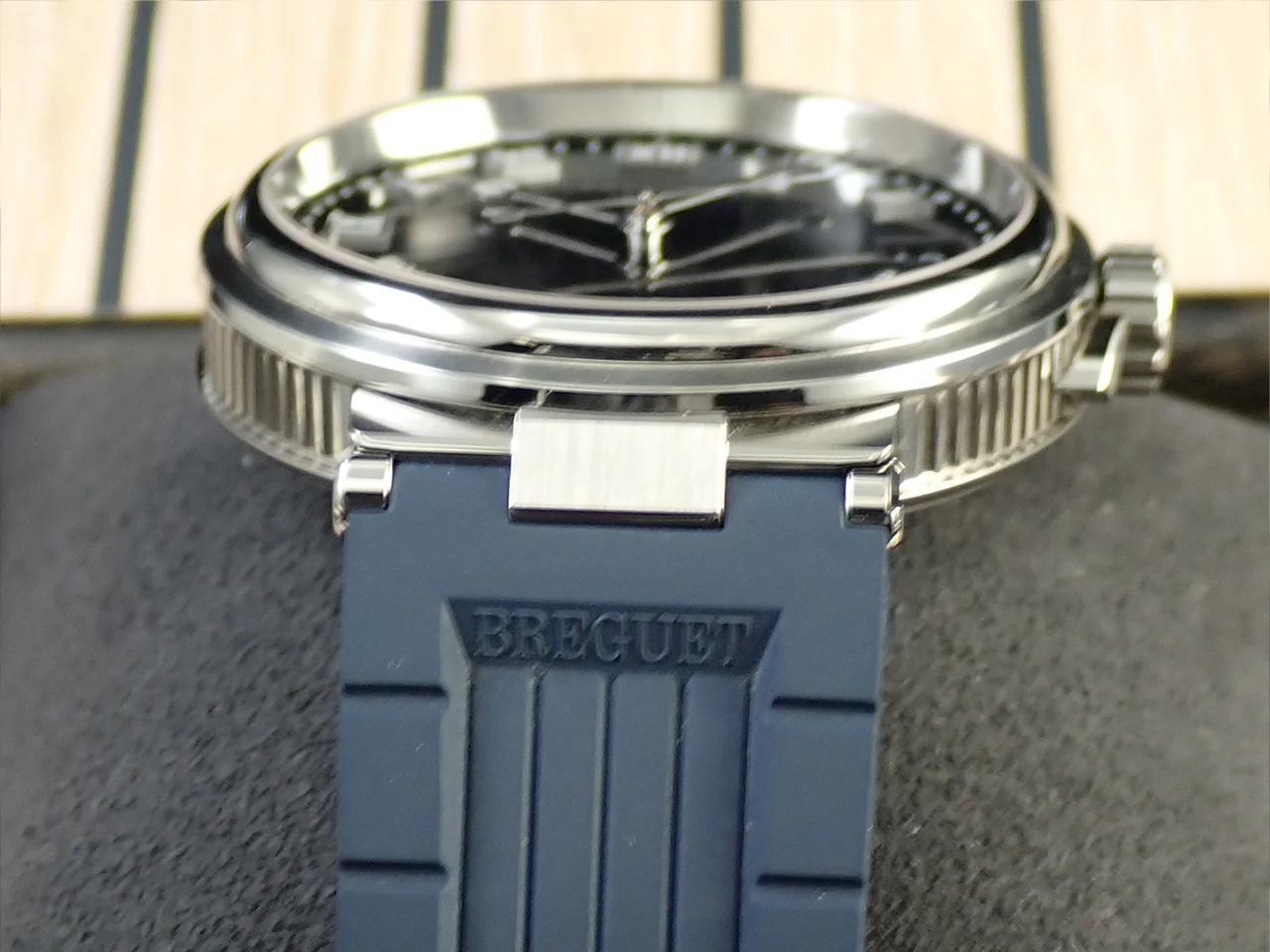 ブレゲ マリーン Ref.5517TI/Y1/5ZU ブルー文字盤 美品 X1RM6L45 - Image 6