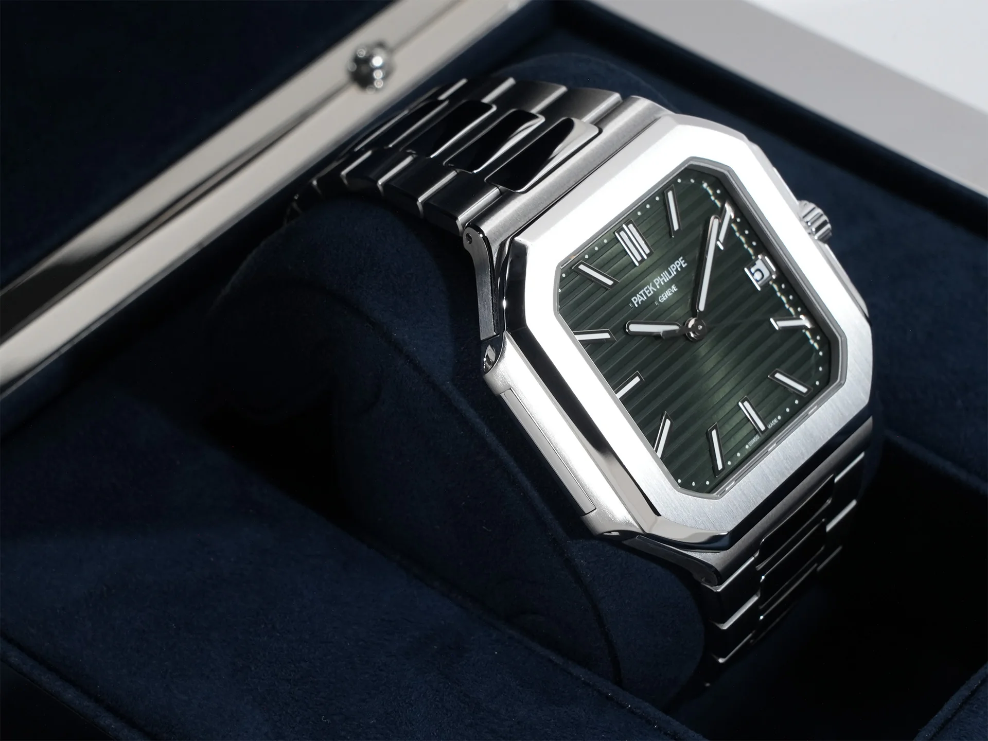 パテックフィリップ キュビタス Ref.5821/1A-001 ステンレススチール グリーン文字盤 - Image 5
