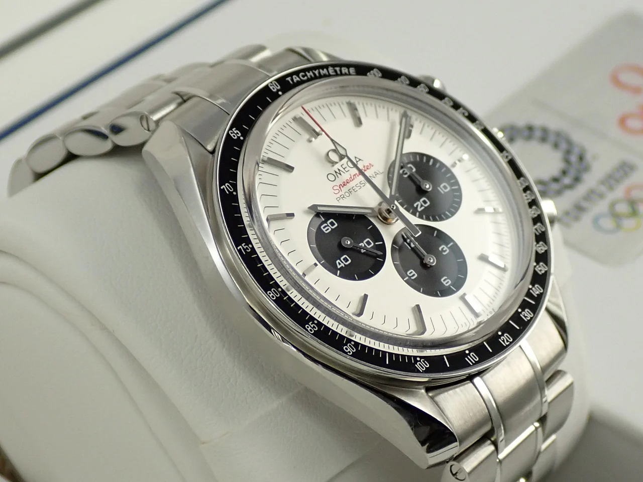 オメガ スピードマスター 記念モデル クロノグラフ 42MM Ref.522.30.42.30.04.001 シルバー文字盤 中古 XTX6W5WZ - Image 4
