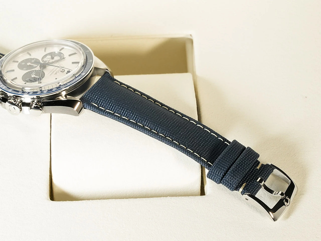 オメガ スピードマスター 記念モデル コーアクシャル マスター クロノメーター クロノグラフ 42MM Ref.310.32.42.50.02.001 シルバー文字盤 未使用 XVKX969R - Image 7