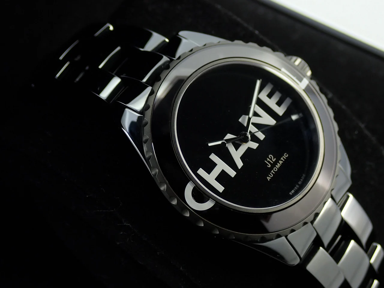 シャネル J12 ウォンテッド ドゥ シャネル Ref.H7418 ブラック文字盤 極美品 Y35708SL - Image 5