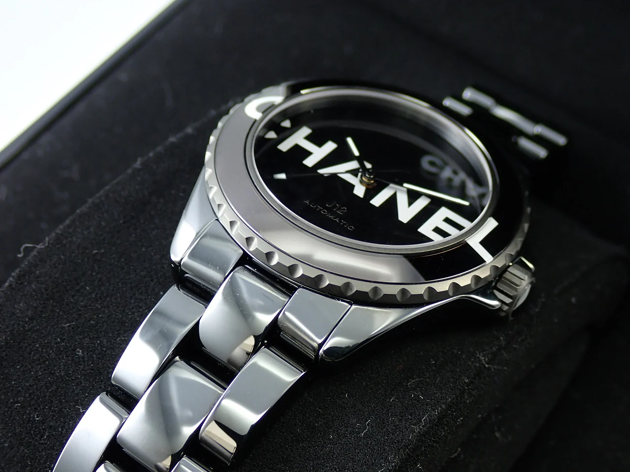 シャネル J12 ウォンテッド ドゥ シャネル Ref.H7418 ブラック文字盤 極美品 Y35708SL - Image 6