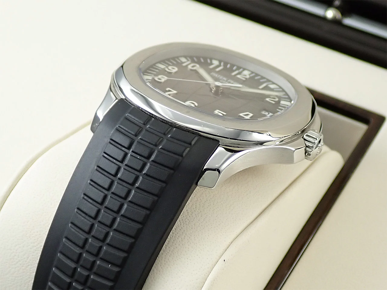 パテックフィリップ アクアノート Ref.5167A-001 ステンレススチール ブラック文字盤 - Image 6