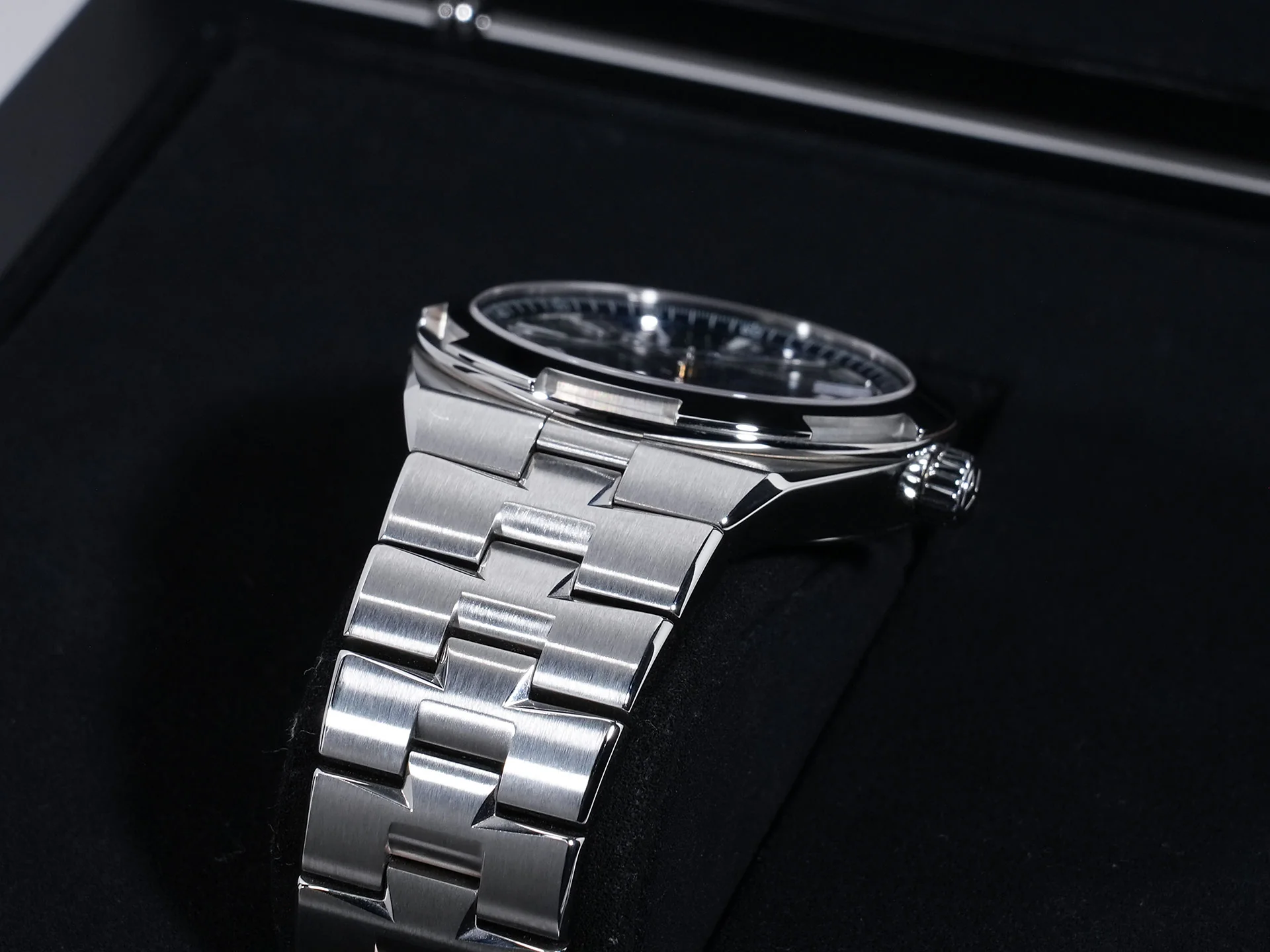 ヴァシュロンコンスタンタン オーヴァーシーズ Ref.4500V/110A-B128 SS ブルー文字盤 美品 ycvgmgh2 - Image 6