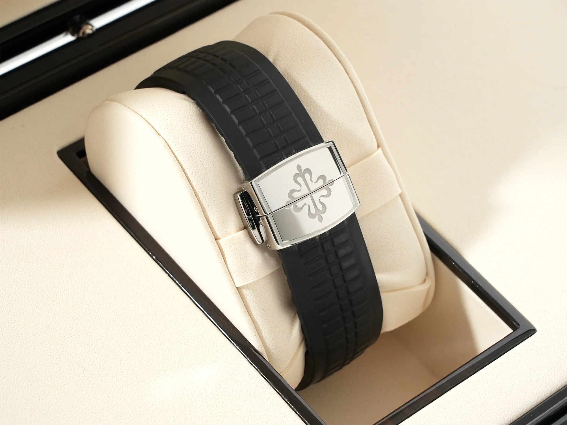 パテックフィリップ アクアノート TIFFANY&CO. Ref.5167A-001 ステンレススチール ブラック文字盤 - Image 7