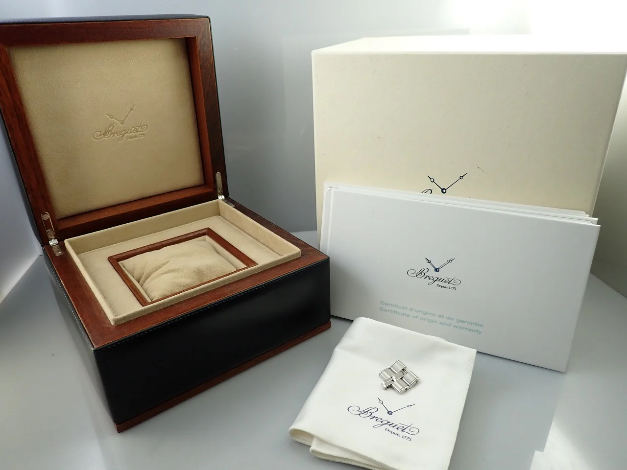ブレゲ マリーン ラージデイト Ref.5817ST/12/SV0 シルバー文字盤 中古 YW2VZ4UP - Image 10