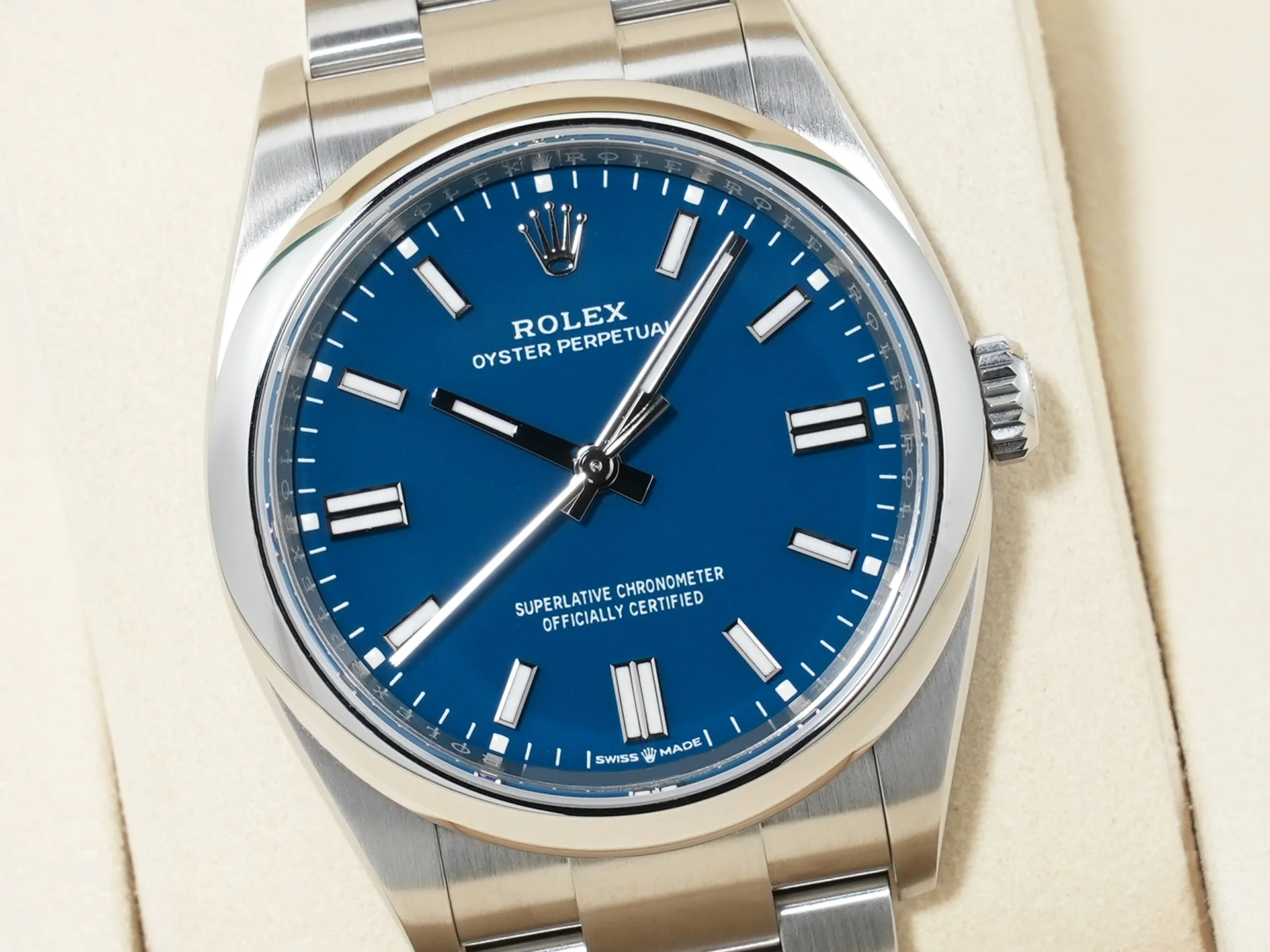 ロレックス オイスターパーペチュアル36 Ref.126000 ステンレススチール メッドブルー文字盤 未使用 z8ejxzpx - Image 3