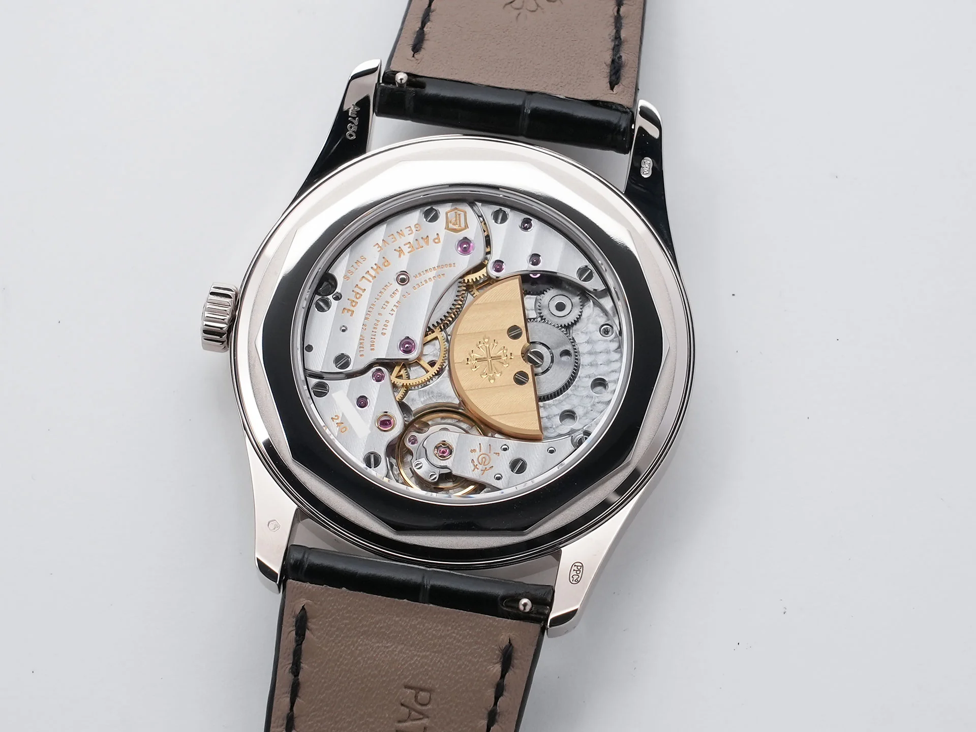 パテックフィリップ カラトラバ ティファニー Ref.6006G-001 ホワイトゴールド ブラック文字盤 美中古 zfrktd4o - Image 6