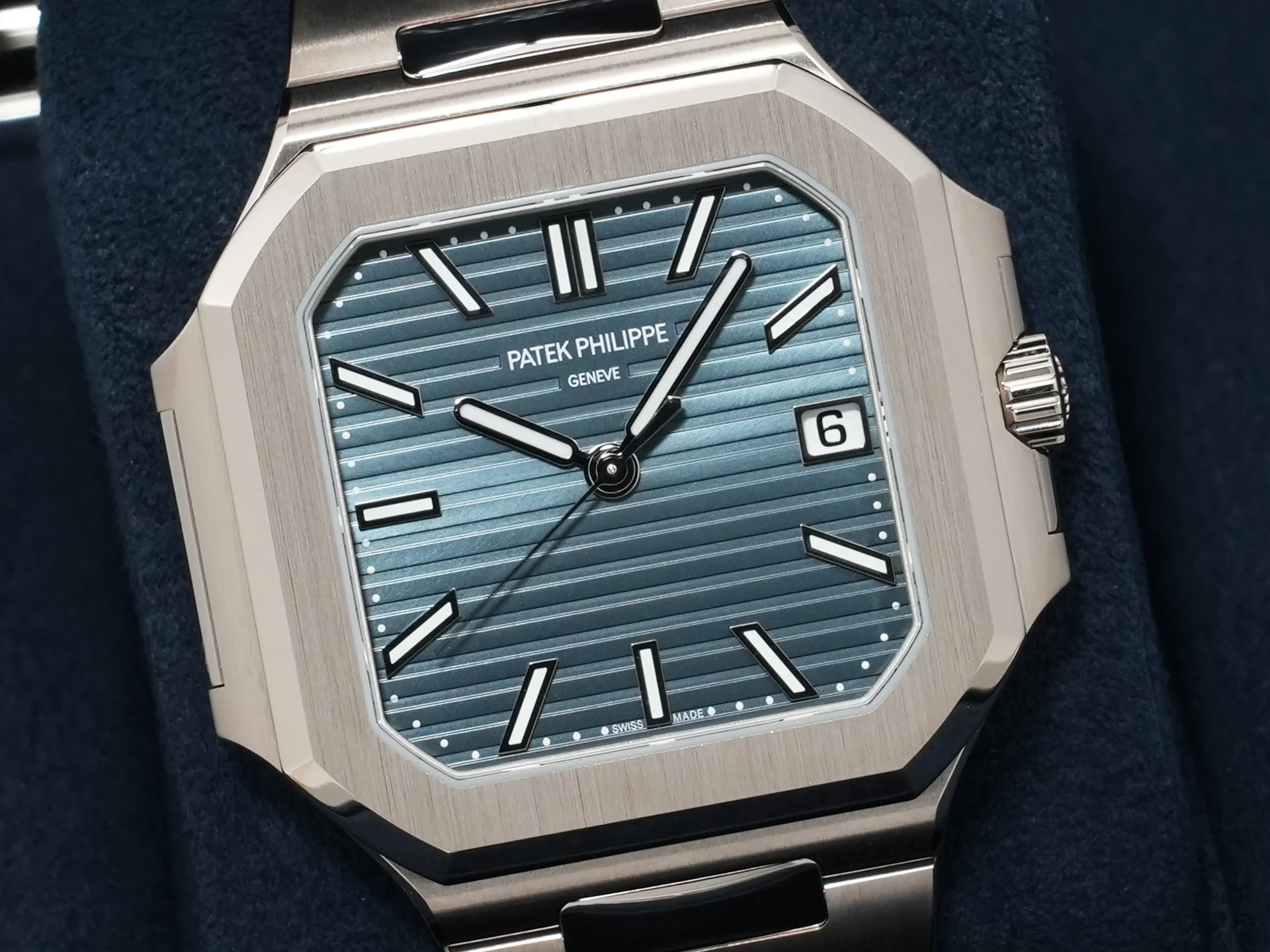 パテックフィリップ キュビタス Ref.7128/1G-001 ホワイトゴールド ブルーグレー文字盤 未使用 zgjqxrr4 - Image 3