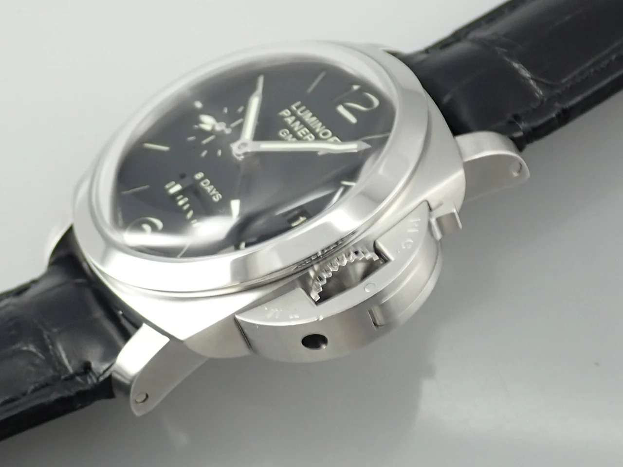 パネライ ルミノール 1950 8デイズ GMT Ref.PAM00233 ブラック文字盤 美品 ZP390374 - Image 4